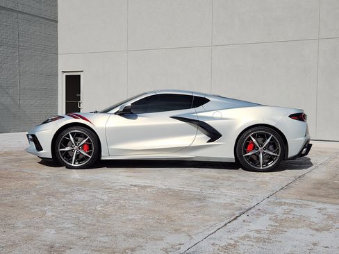 Used 2021 Chevrolet Corvette Stingray Premium Cpe w/ 3LT RWD image 5
