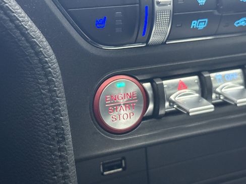 Used 2022 Ford Mustang GT Premium w/ Equipment Group 401A image 19