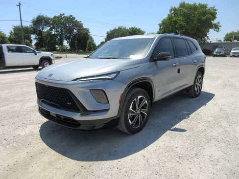 New 2026 Buick Enclave Sport Touring image 10