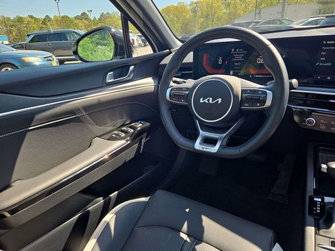 Used 2025 Kia K5 GT-Line w/ GT-Line Premium Package FWD image 15