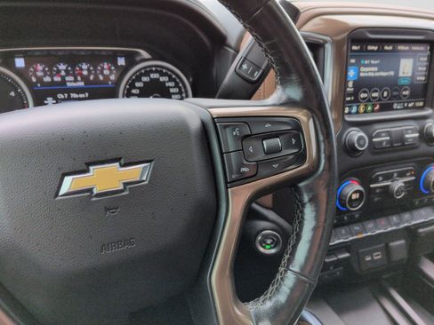 Used 2021 Chevrolet Silverado 2500 High Country w/ Safety Package II AWD/4WD image 32