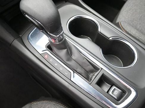 Used 2023 Chevrolet Equinox LT image 34