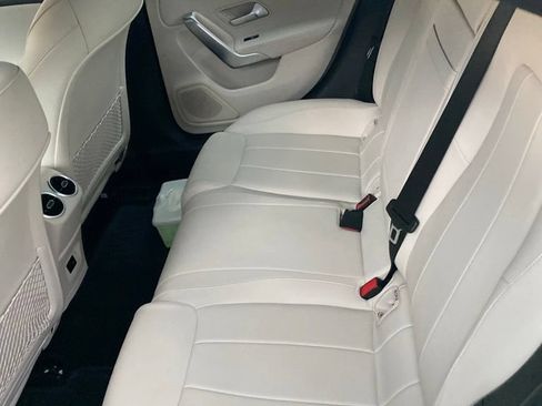 Used 2023 Mercedes-Benz CLA 250 image 8