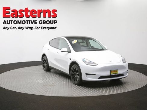 Used 2021 Tesla Model Y Long Range AWD/4WD image 44
