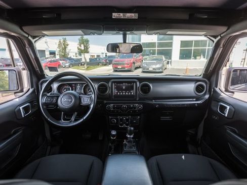 Used 2022 Jeep Wrangler Unlimited Sport AWD/4WD image 52