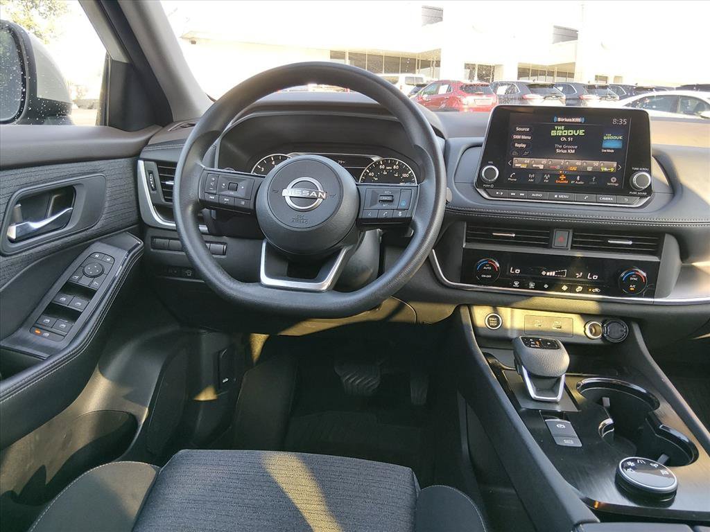 Used 2023 Nissan Rogue SV AWD/4WD image 11