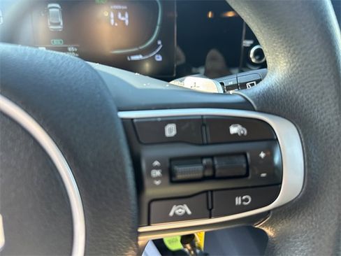 Used 2023 Kia Sportage LX image 20