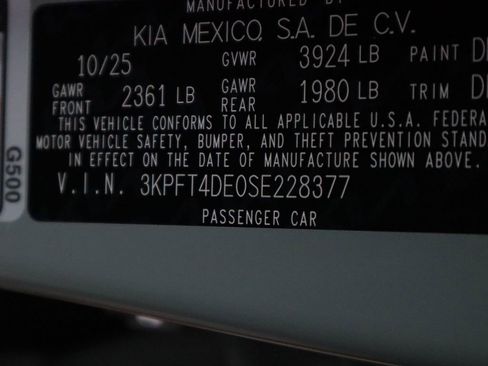 New 2025 Kia K4 LXS image 37