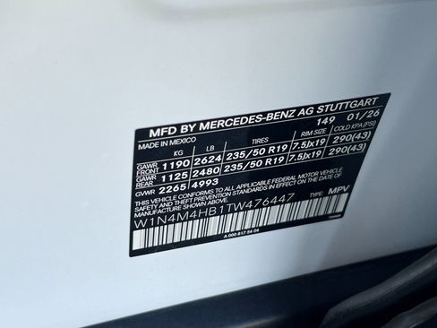 New 2026 Mercedes-Benz GLB 250 4MATIC image 26