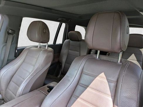 Used 2022 Mercedes-Benz GLS 450 4MATIC image 13