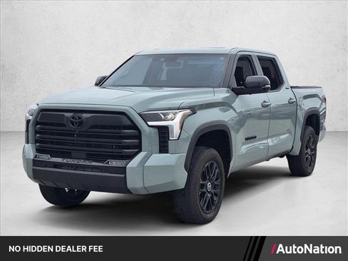 Used 2024 Toyota Tundra Limited AWD/4WD image 1