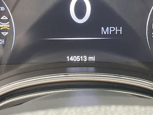 Used 2014 Jeep Grand Cherokee Limited image 14