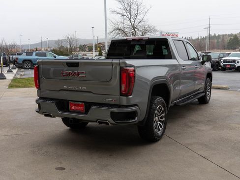 Used 2023 GMC Sierra 1500 AT4 w/ Technology Package image 7