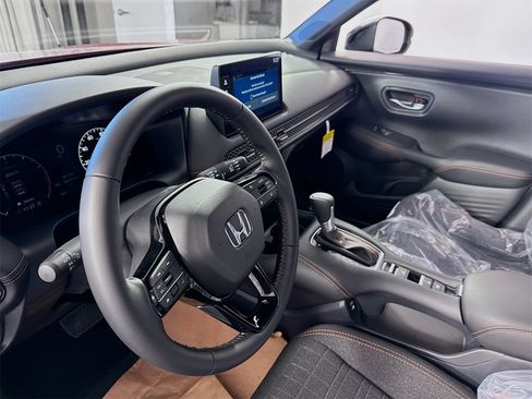 New 2026 Honda HR-V Sport image 7