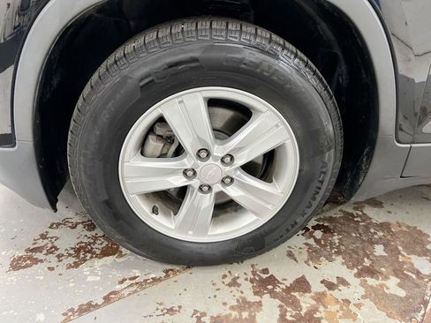 Used 2020 Chevrolet Trax LT FWD image 26
