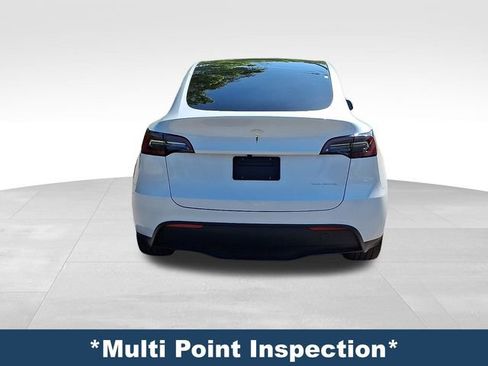 Used 2024 Tesla Model Y Long Range AWD/4WD image 6