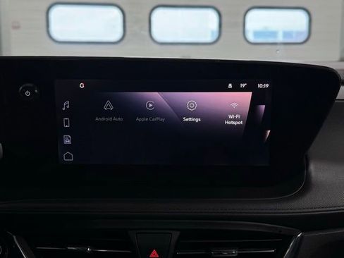 Used 2025 Buick Encore GX Sport Touring image 31