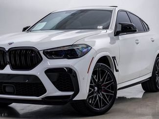 Used 2022 BMW X6 M Competition w/ Competition Package video 2