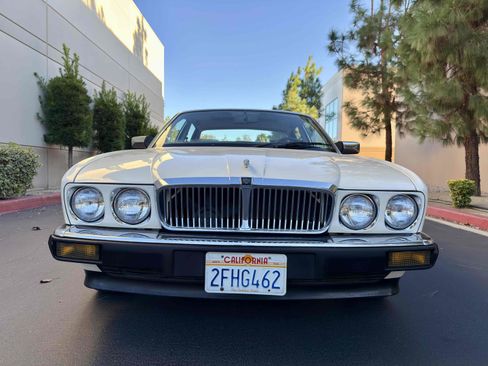 Used 1988 Jaguar XJ6 image 68