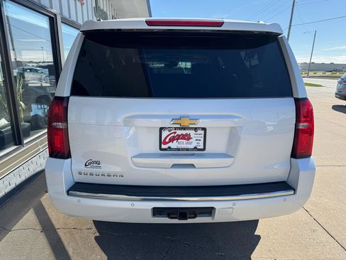 Used 2016 Chevrolet Suburban LTZ image 3