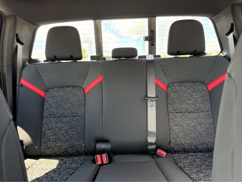 New 2024 Chevrolet Colorado Z71 w/ Z71 Convenience Package 2 image 5