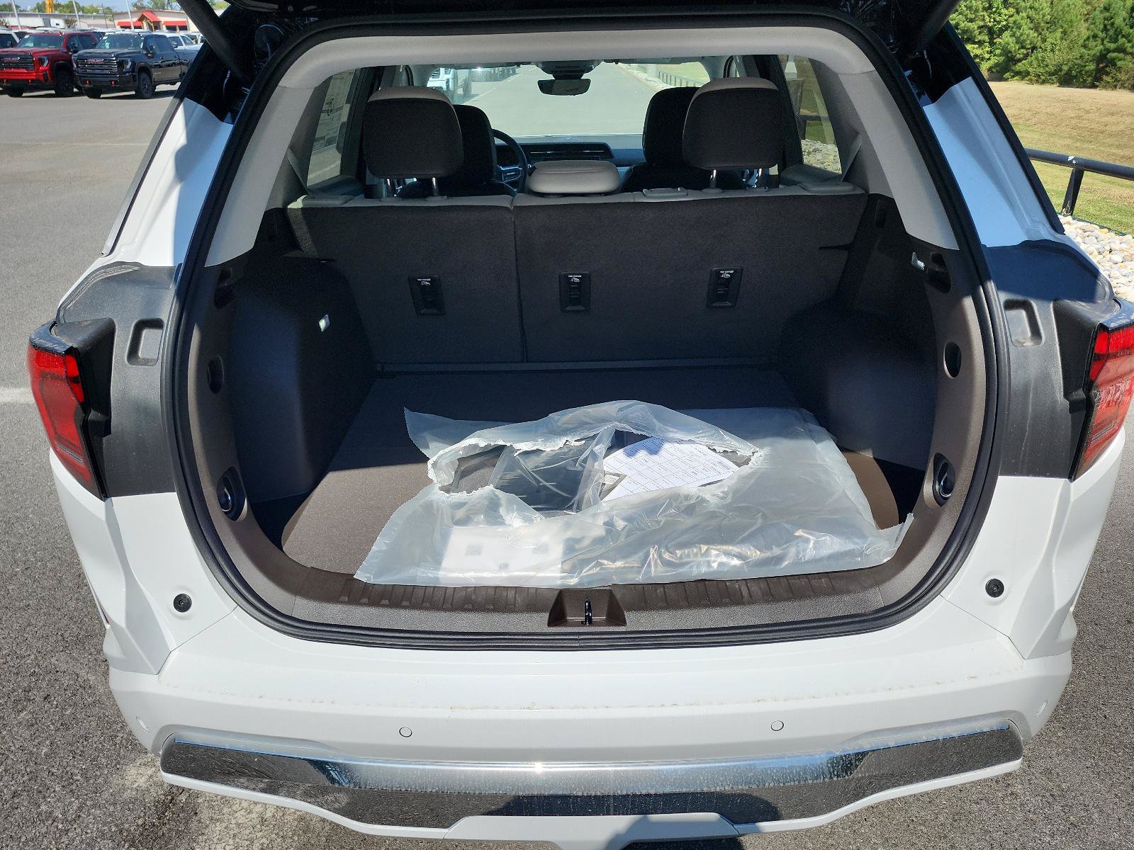 New 2027 GMC Terrain Denali AWD/4WD image 9