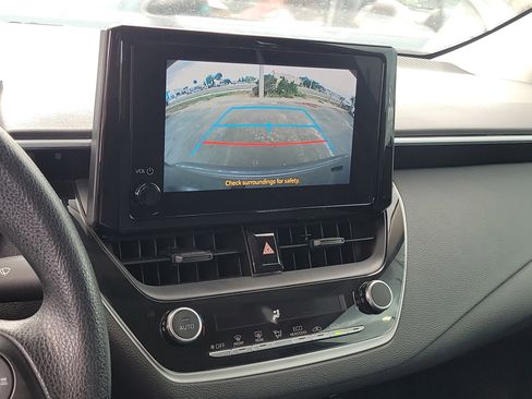 Certified 2024 Toyota Corolla LE image 27