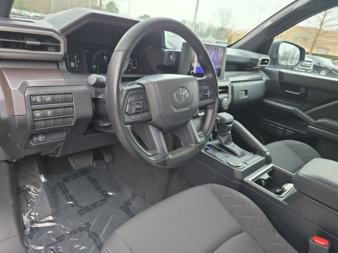 Used 2024 Toyota Tacoma SR5 image 15