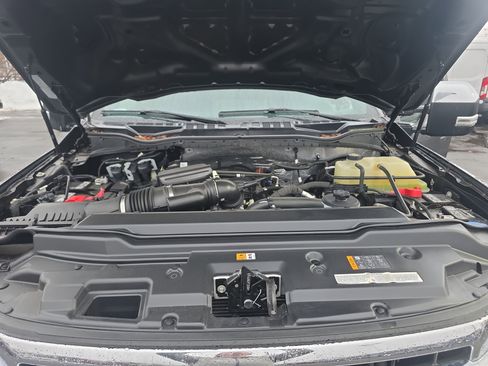 Used 2022 Ford F250 Lariat w/ Lariat Ultimate Package image 51