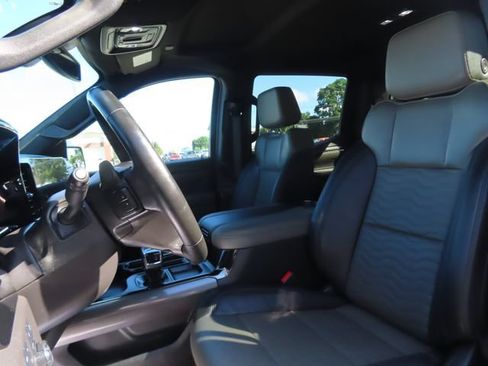 Used 2023 Chevrolet Silverado 1500 ZR2 AWD/4WD image 19