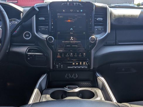 Used 2024 RAM 3500 Big Horn w/ Night Edition AWD/4WD image 11