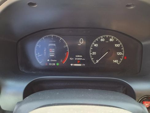 Used 2024 Honda HR-V Sport image 11
