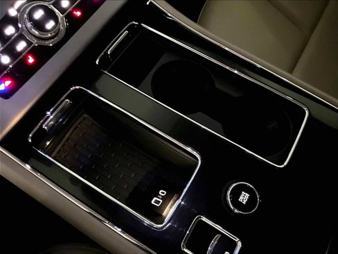 Used 2023 Lincoln Aviator AWD w/ Premium Package image 29