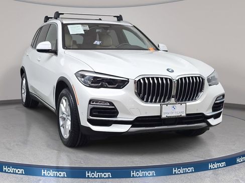 Used 2021 BMW X5 xDrive40i w/ Premium Package 2 AWD/4WD image 3