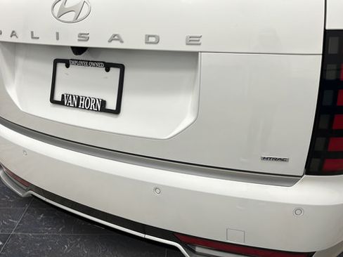 Used 2026 Hyundai Palisade Calligraphy AWD/4WD image 42