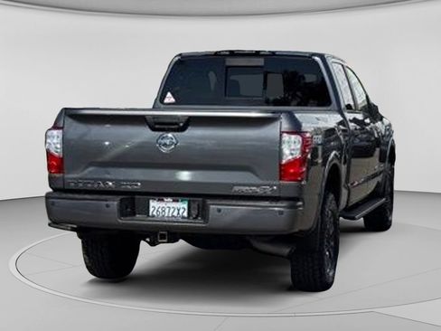 Used 2019 Nissan Titan PRO-4X w/ Pro-4x Convenience Package AWD/4WD image 41