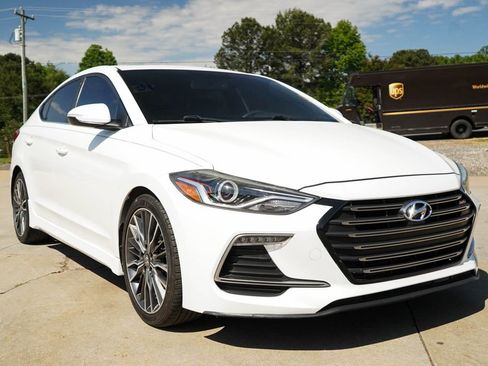 Used 2018 Hyundai Elantra Sport w/ Sport Premium Package 03 FWD image 36