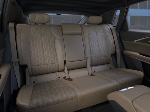 New 2026 Cadillac Lyriq Signature Sport image 17