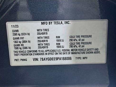 Used 2023 Tesla Model Y Long Range AWD/4WD image 12
