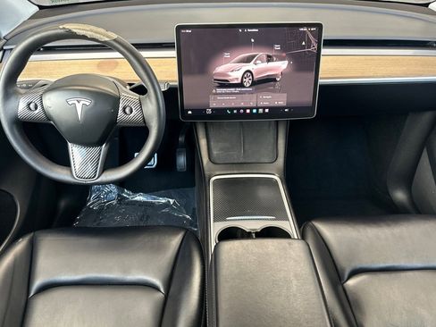 Used 2023 Tesla Model Y Long Range AWD/4WD image 15
