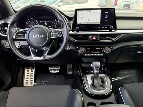 Used 2024 Kia Forte GT-Line w/ GT-Line Premium Package image 29