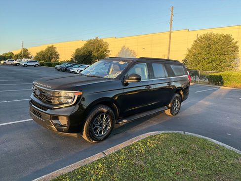 Used 2025 Ford Expedition Max Active image 16