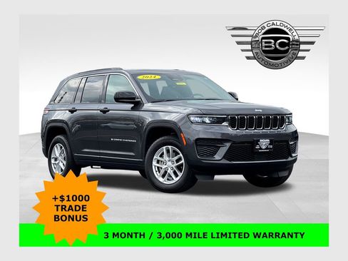 Used 2024 Jeep Grand Cherokee Laredo X w/ Luxury Tech Group I AWD/4WD image 1