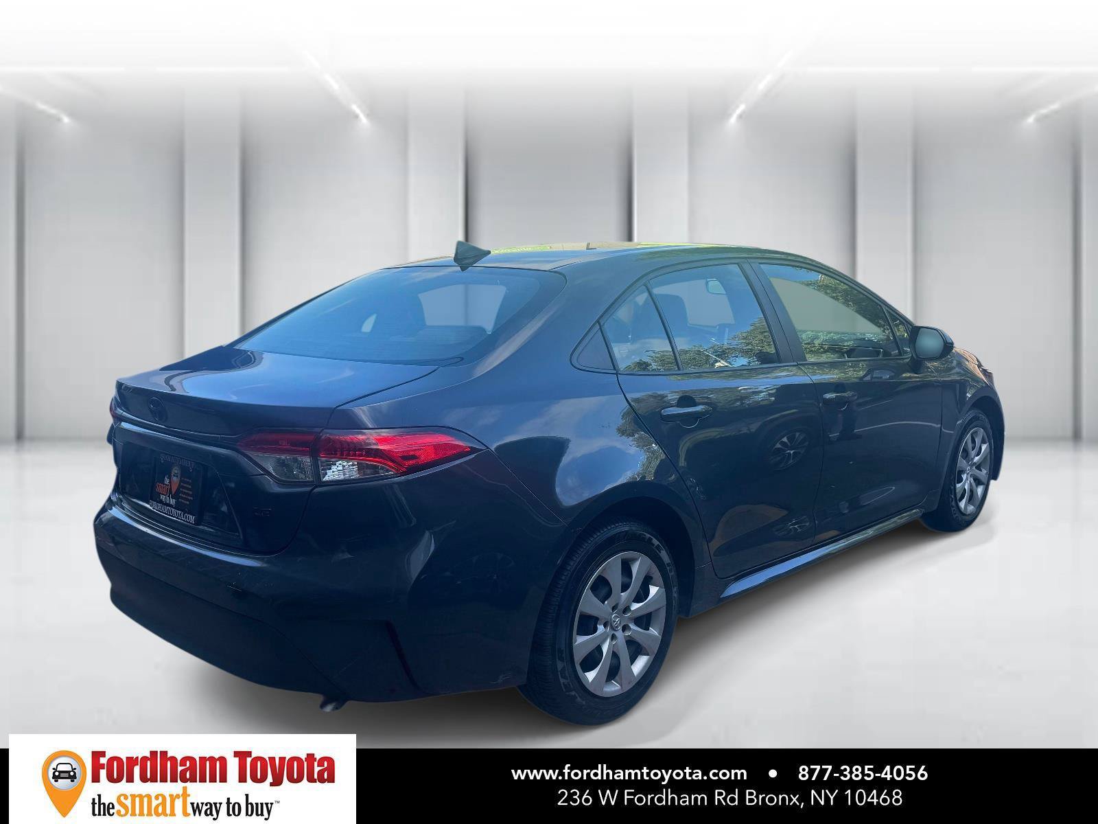 Used 2023 Toyota Corolla LE FWD image 6