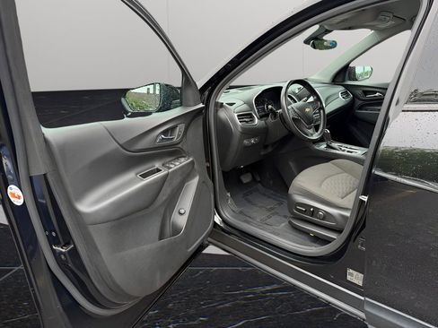 Used 2020 Chevrolet Equinox LT FWD image 16