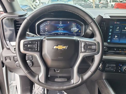 Used 2025 Chevrolet Silverado 2500 LTZ w/ LTZ Premium Package AWD/4WD image 21
