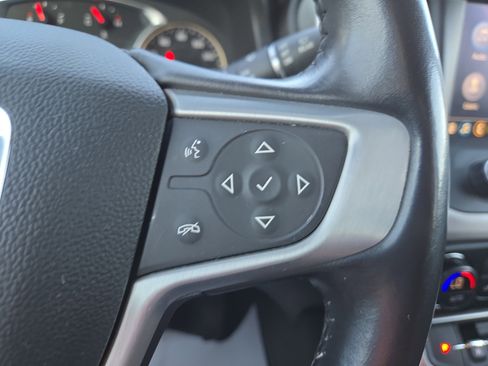 Used 2020 GMC Acadia SLT image 20