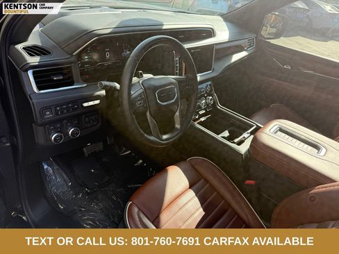 Used 2024 GMC Yukon Denali Ultimate AWD/4WD image 34