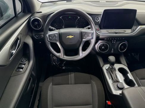 Used 2023 Chevrolet Blazer LT FWD image 23