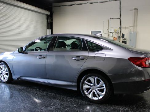 Used 2019 Honda Accord LX image 5